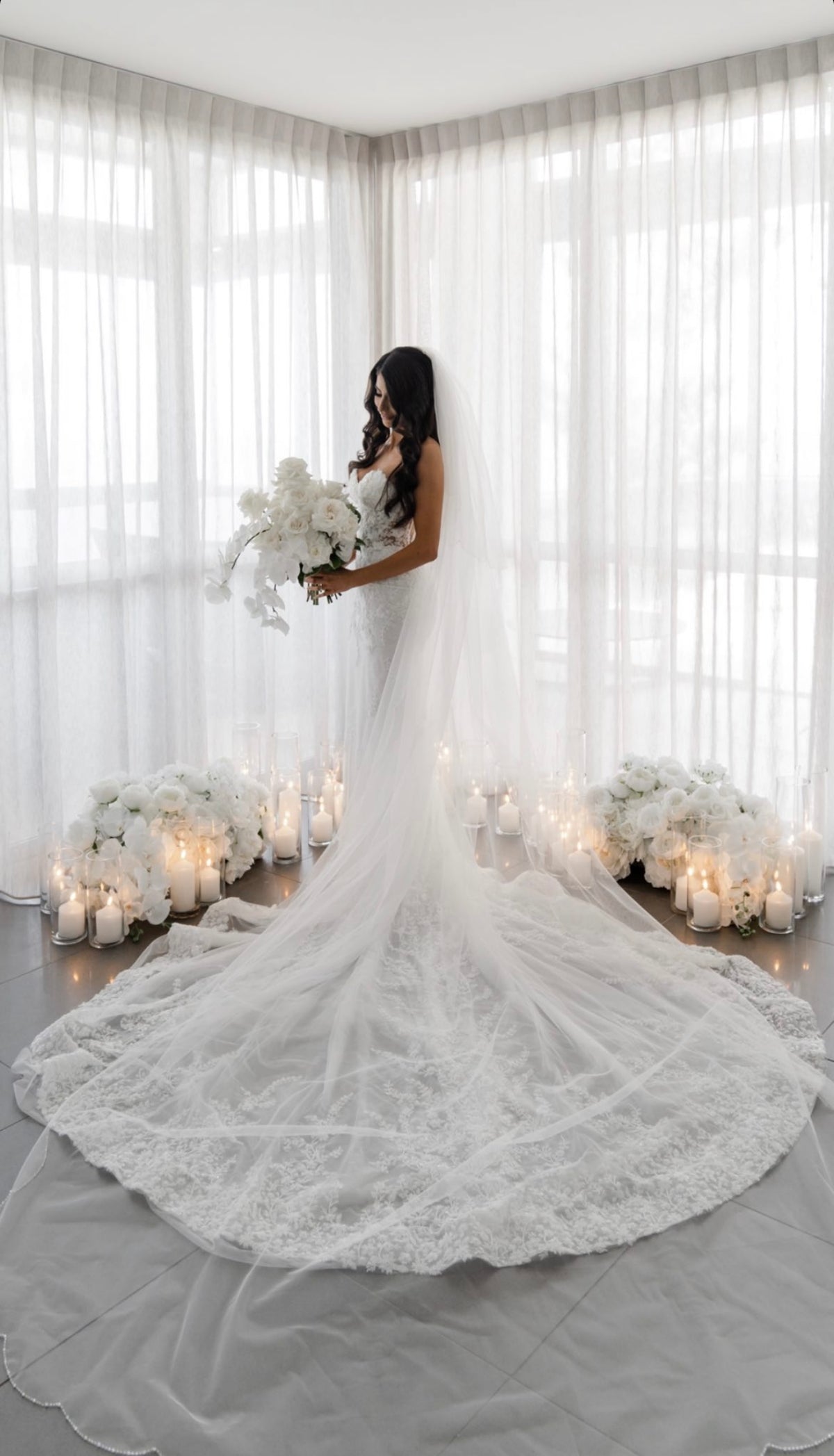 LED Candle with Premium Cylinder Vase